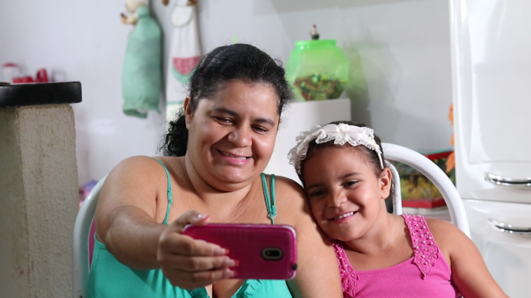 Merenda escolar é distribuída